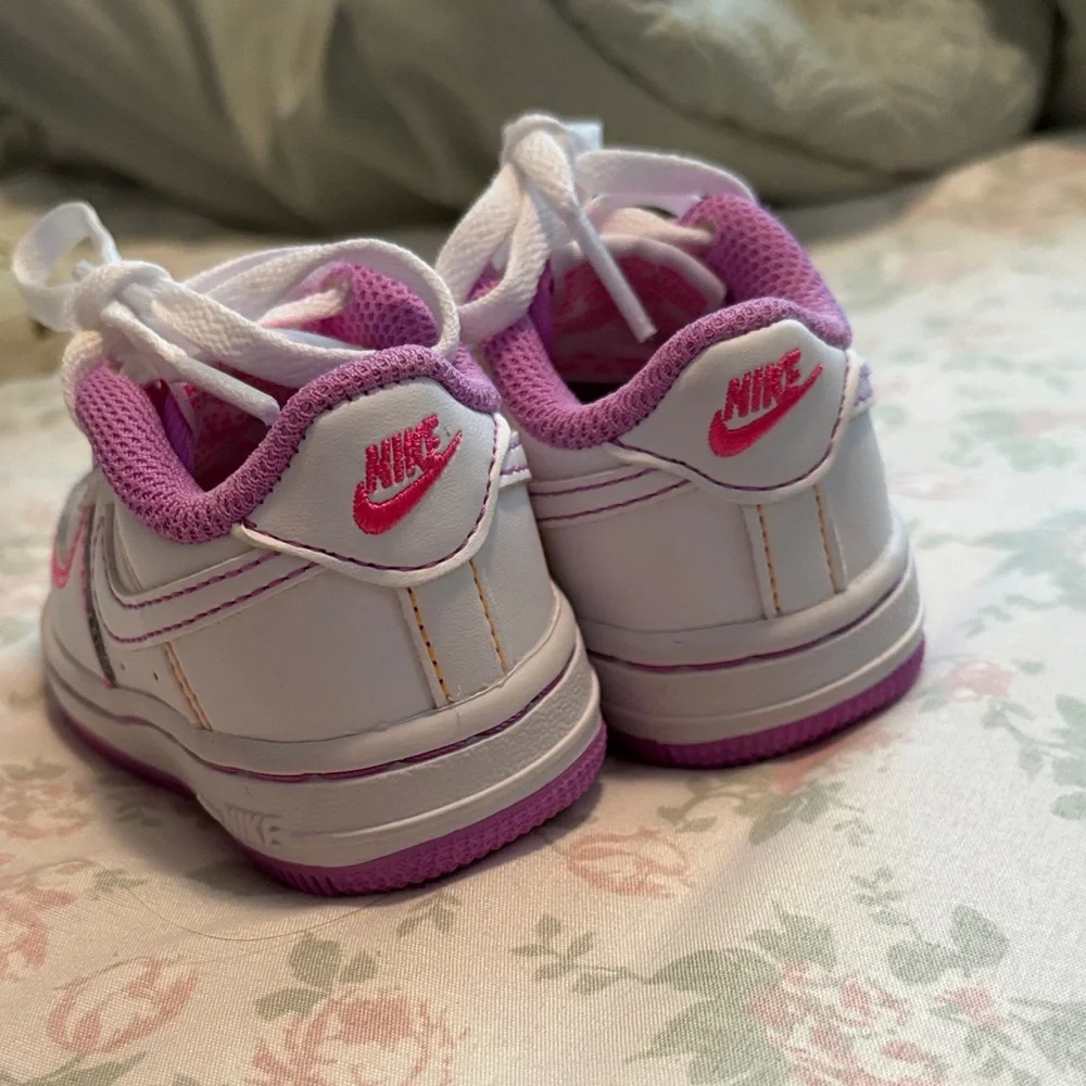 Nike Kids AF1 Sneakers